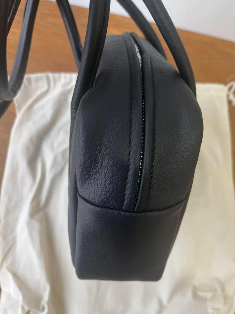 新品Aeta SQUARE BOSTON ロング ハンドル バッグ 黒