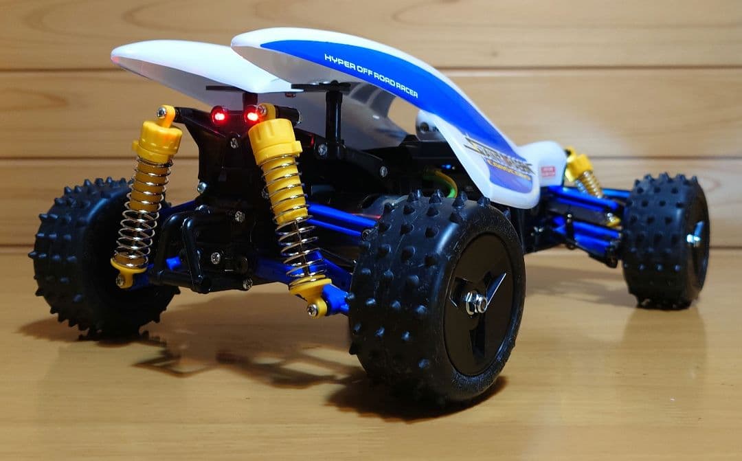 タミヤLEDセイントドラゴン＆三和プロポ＆バッテリー充電器・完成未走行品セット