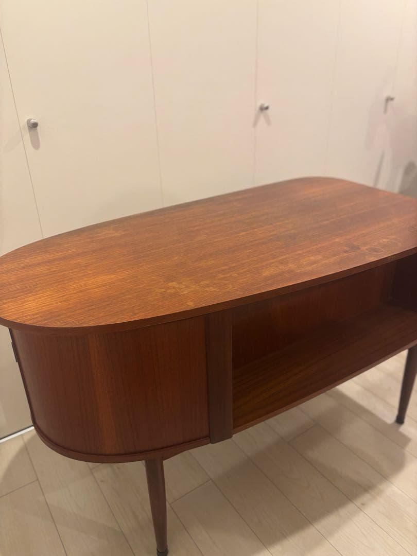 ヴィンテージ　北欧家具　チーク材　キドニーデスク　デンマーク