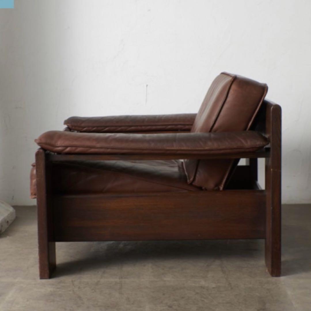 レオラックスleolux　オランダ　北欧　ヴィンテージ　アームソファ　オーク材