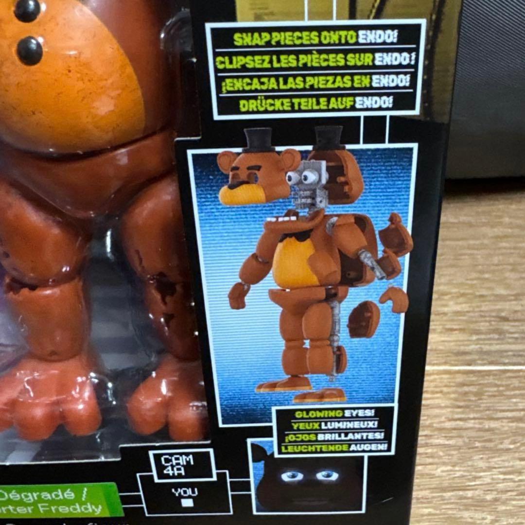 ファイブ・ナイツ・アット・フレディーズ 着せ替え アクション