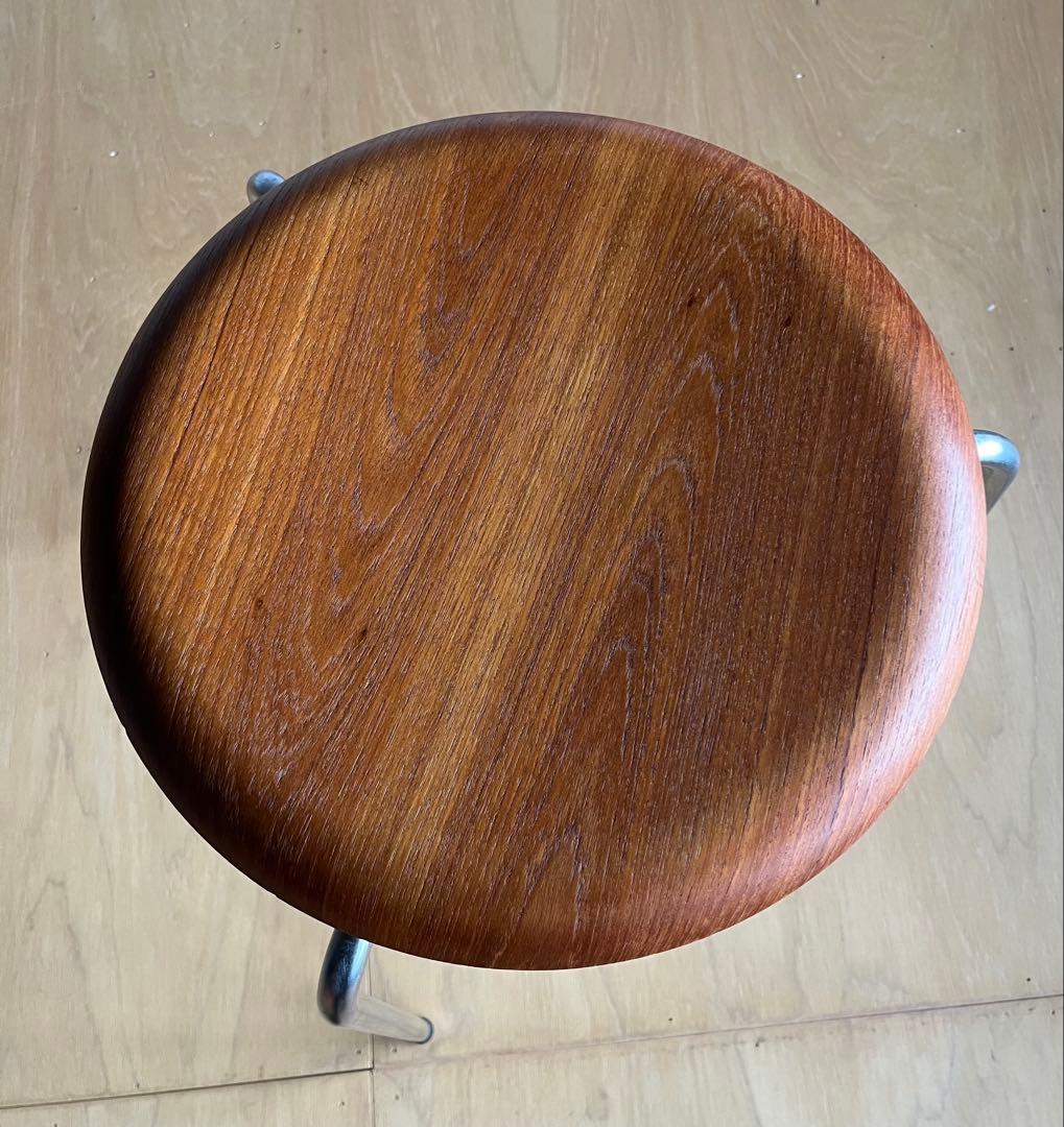 スツール Arne Jacobsen 3170 Teak FRITZ HANSEN