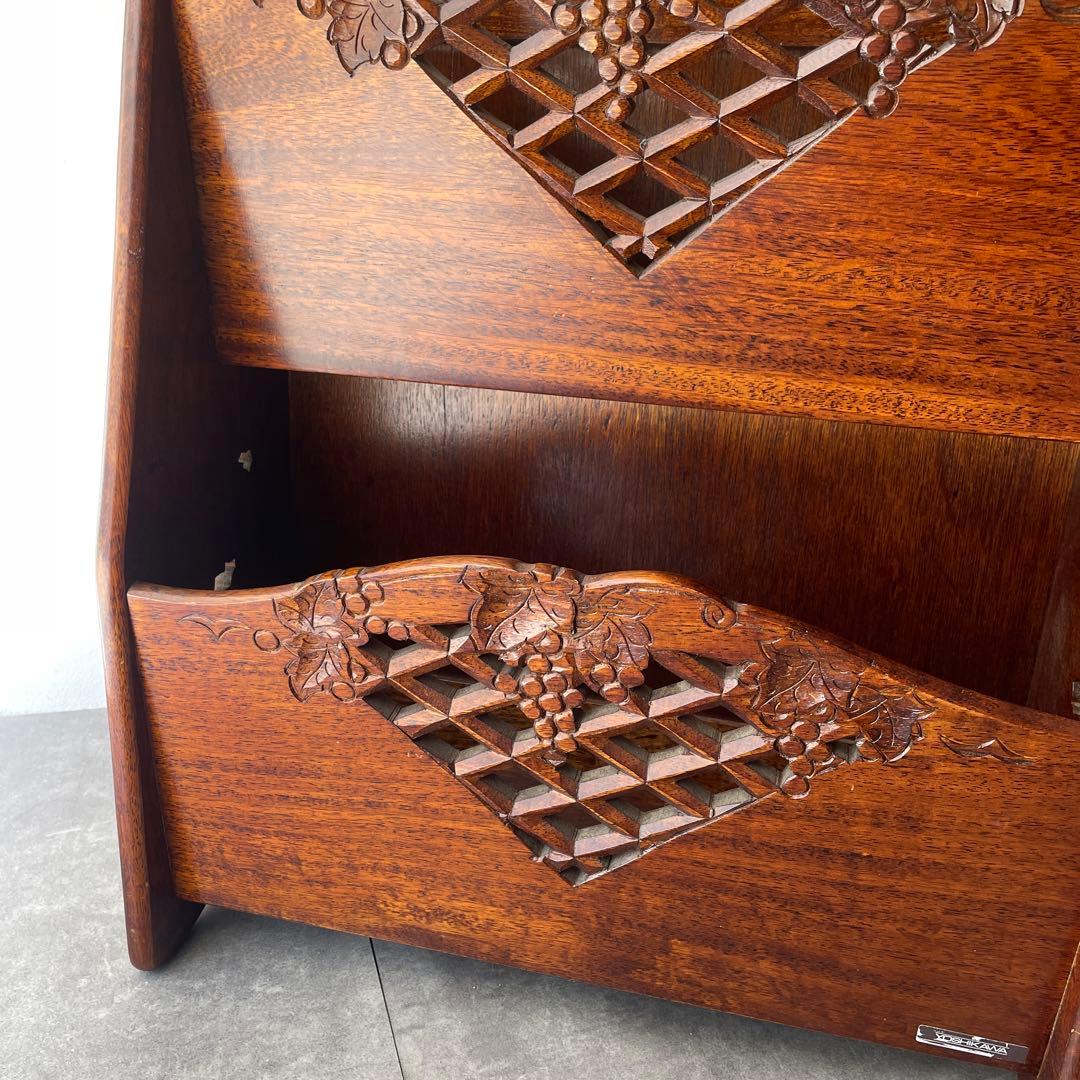 吉川　木製　彫刻　マガジンラック 薄型　スリム　ダークブラウン 2段