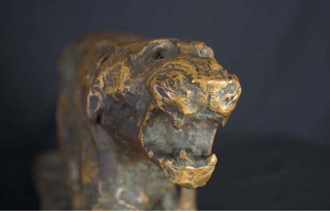 彫刻家 北村西望 作 ブロンズ『猛虎』超大型 1974年作 大理石台付 巨匠