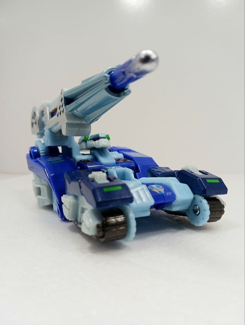 トランスフォーマー ビーストウォーズ リターンズ ビーコンタンカー フィギュア