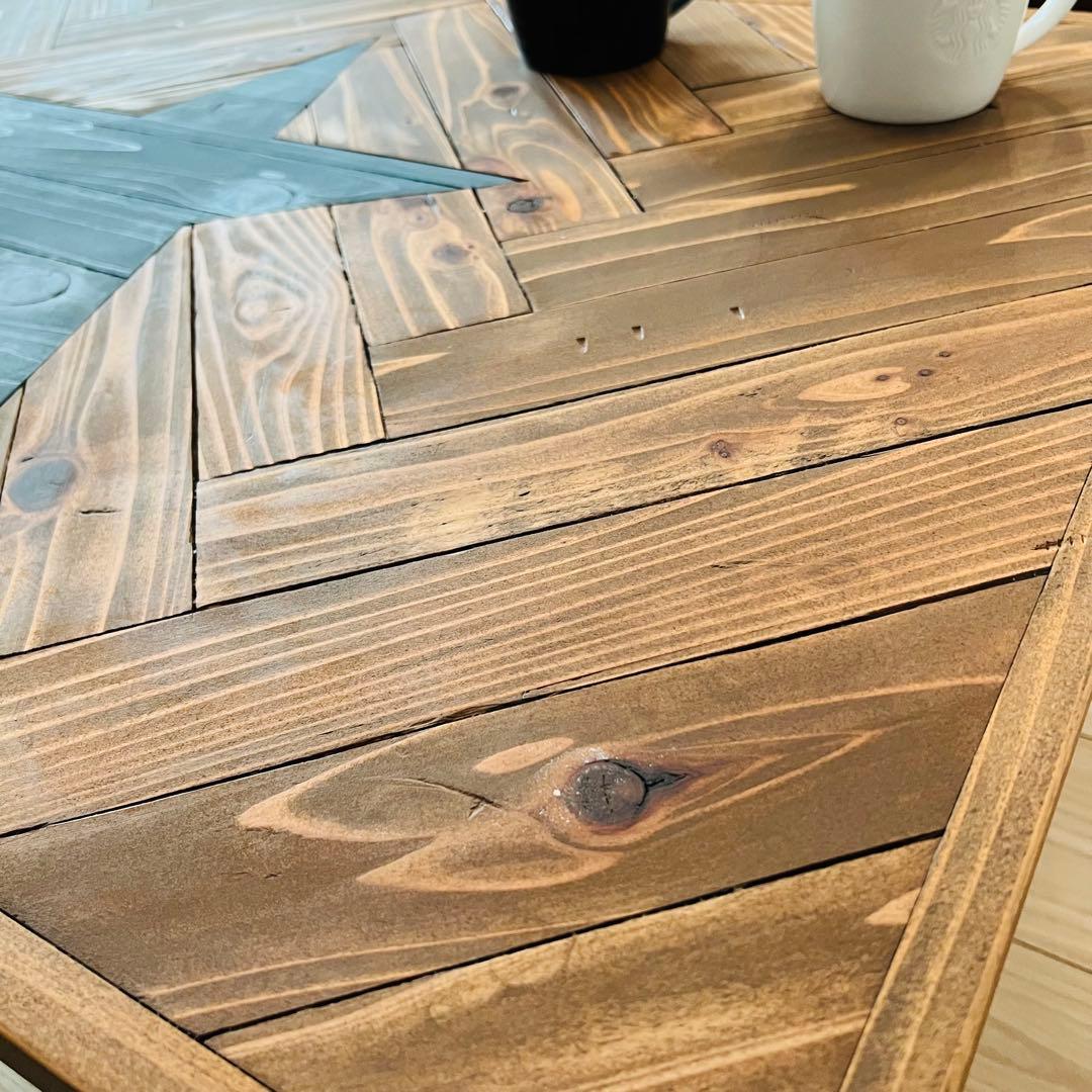 木製ヘリンボーンローテーブル ヴィンテージ仕上げ