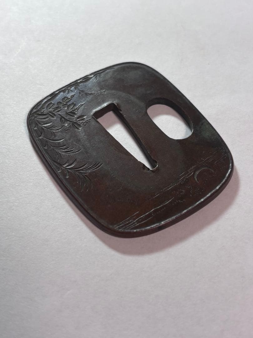 鐔鍔つば　色金　片切り彫　見事　短刀鐔　江戸時代