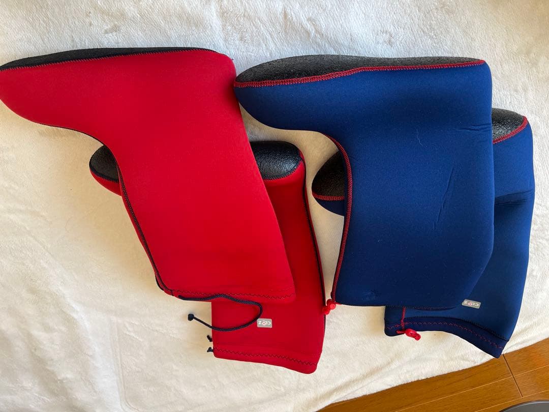 クロッツCloz やわらか湯たんぽ　ロングブーツ 赤青2足セット　新品未使用含