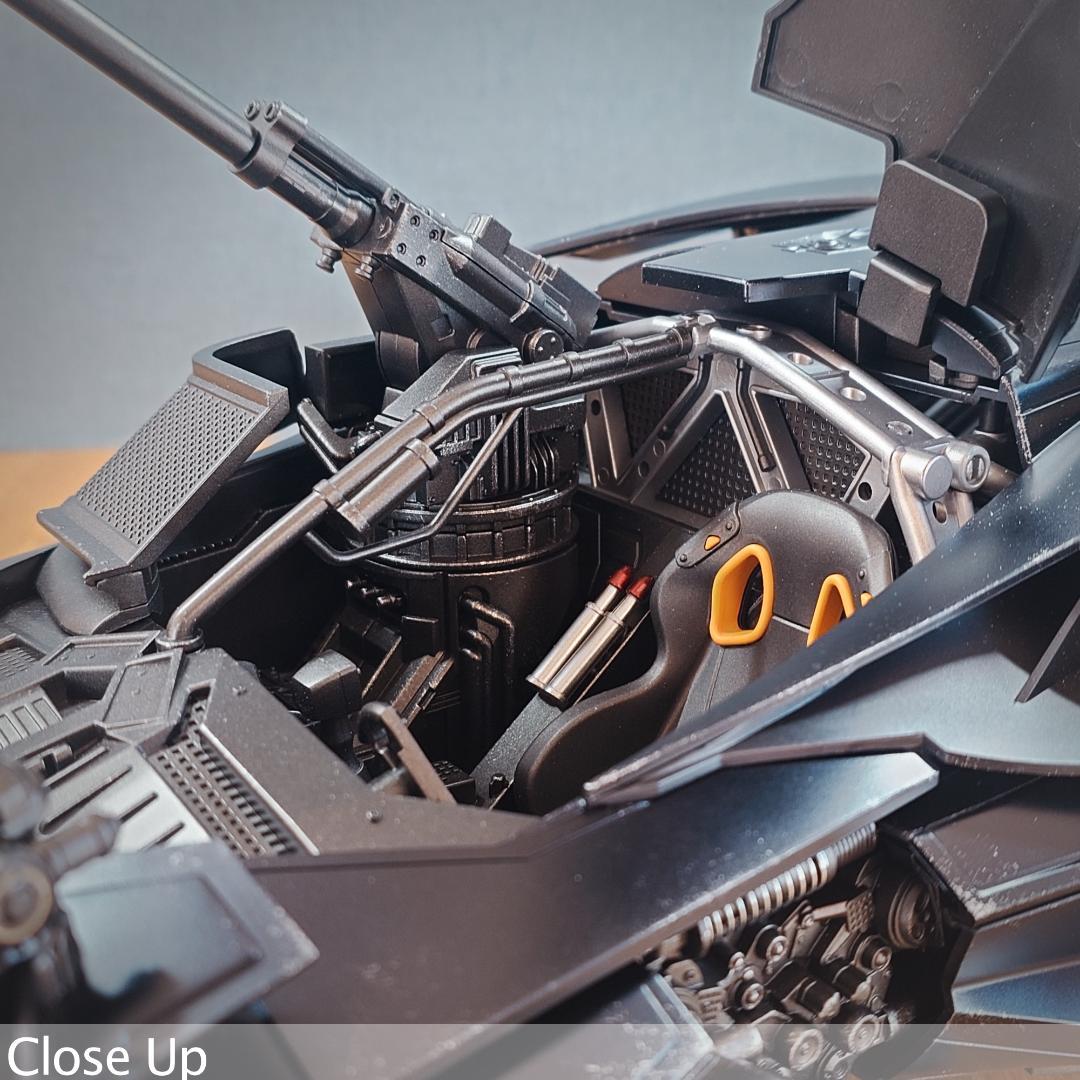 喜玩社 バットモービル 1/12 塗装済み完成品