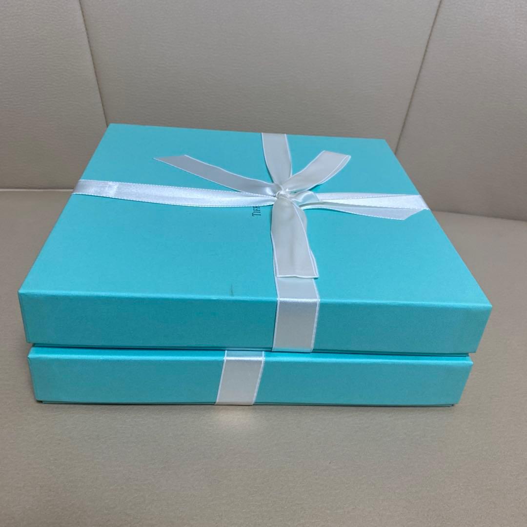 【未開封】ティファニー(TIFFANY&Co.) ブルーボックスプレート　２枚