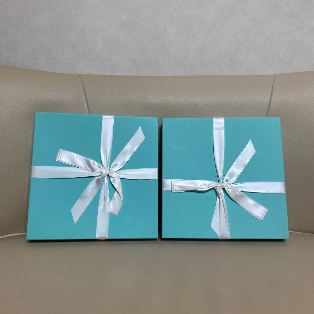 【未開封】ティファニー(TIFFANY&Co.) ブルーボックスプレート　２枚