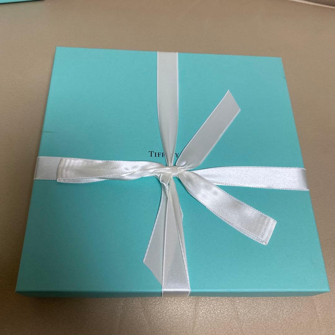【未開封】ティファニー(TIFFANY&Co.) ブルーボックスプレート　２枚