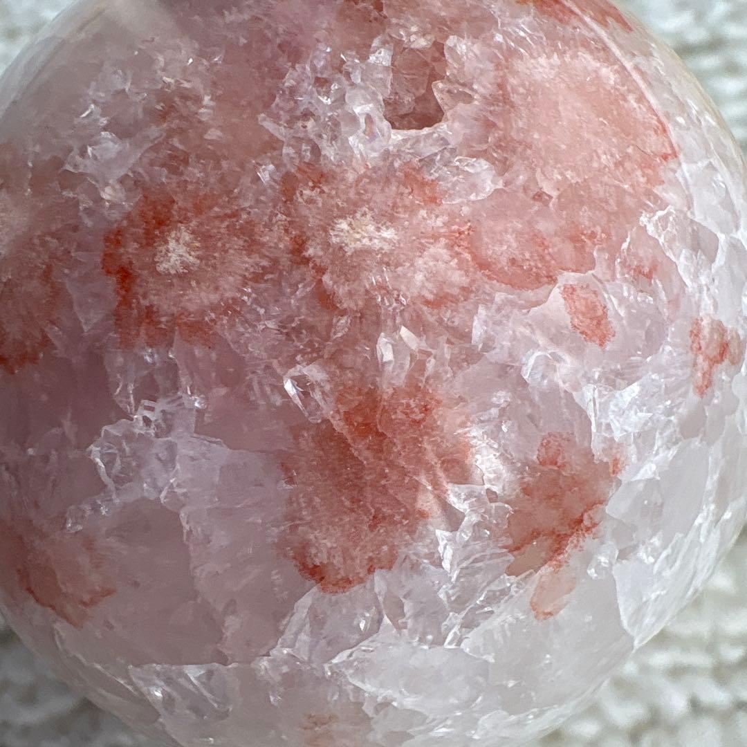 高品質　ジオード桜瑪瑙　スフィア　59mm 天然水晶結晶ザクザク　置物　275g