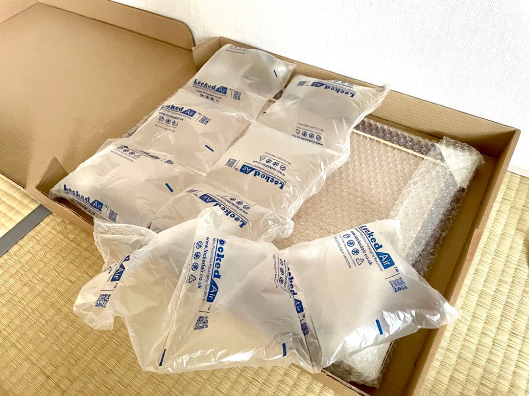 新品 - 卒業証明書とフォトフレーム（ロンドン大学から購入）