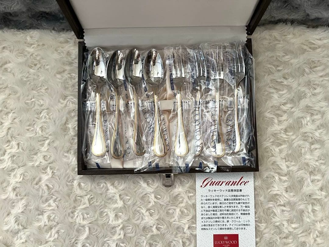 ラッキーウッド カトラリーセット　フレンチアクセント　金彩スプーン＆フォーク