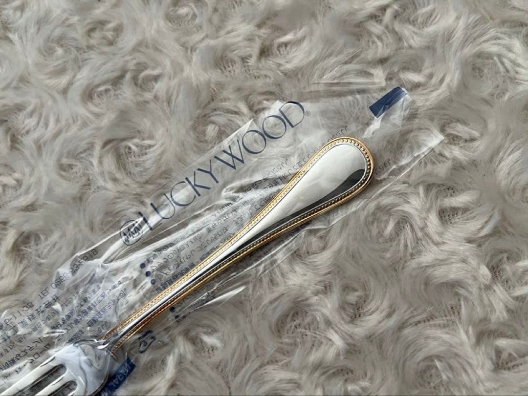 ラッキーウッド カトラリーセット　フレンチアクセント　金彩スプーン＆フォーク