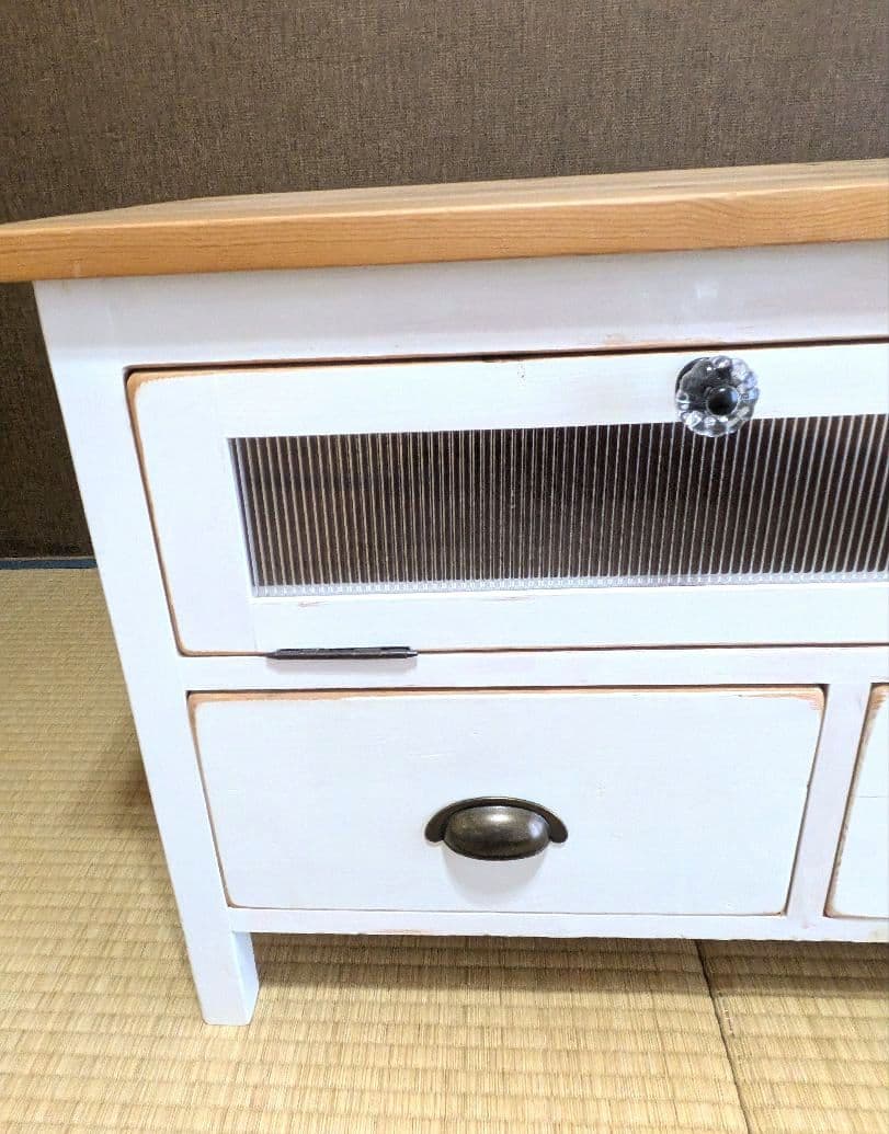 シャビーなテレビボード　140ｃｍ　アンティーク　ホワイト♪