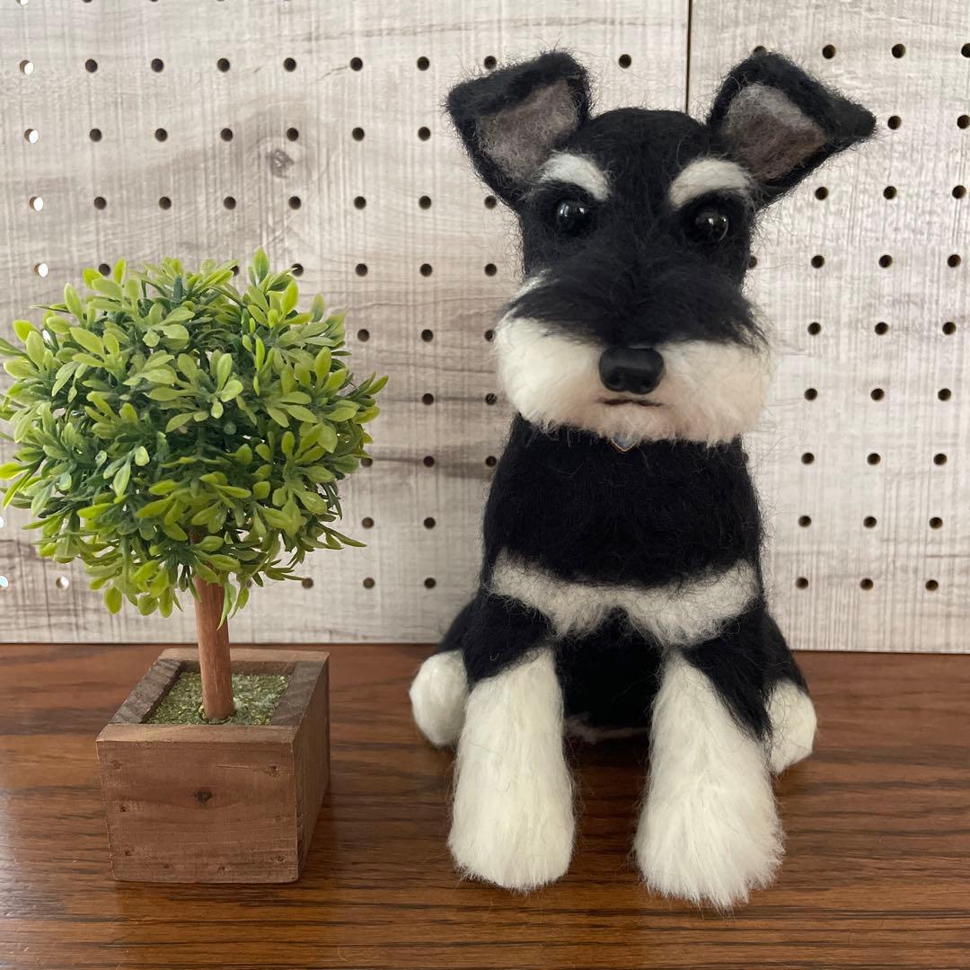 羊毛フェルト　ミニチュアシュナウザー　リクエストページ