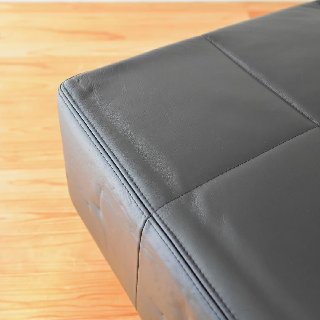 POLTRONA FRAU イタリア　デイベッド　ベンチ　本革