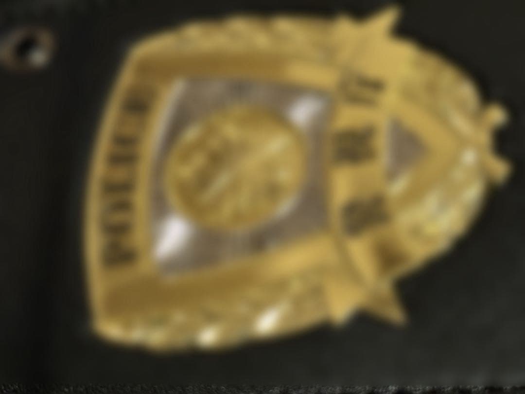 即発送　コスプレ・ドラマ・映画撮影用警察手帳