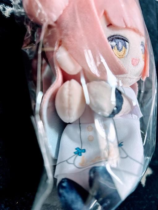 新品未開封 ブルアカふぇす クリップぬいぐるみ 聖園ミカ ブルー