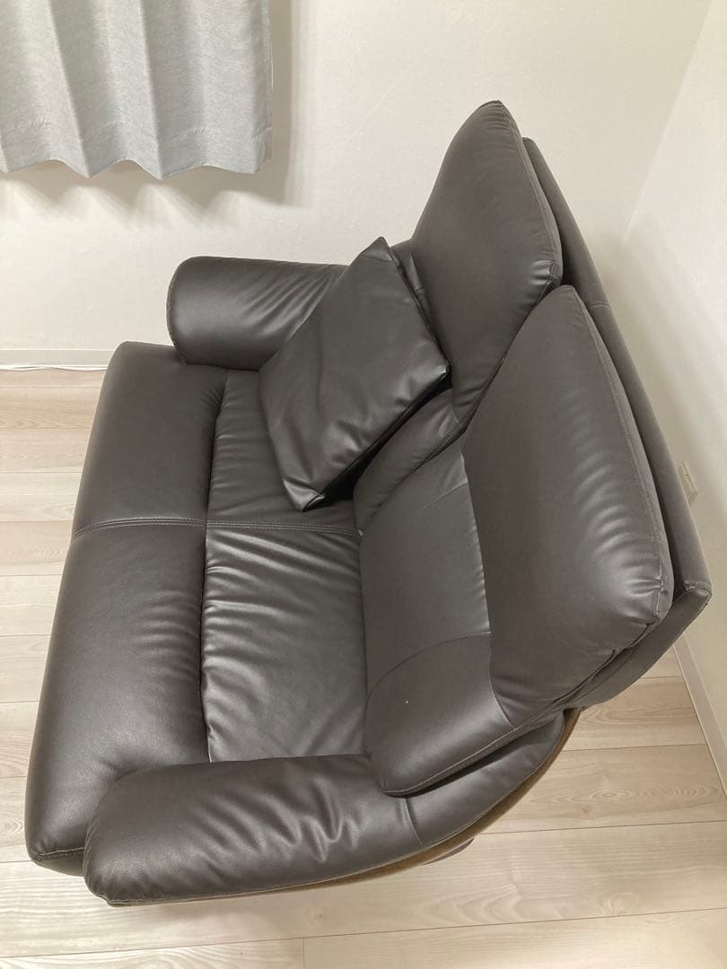 ニトリ 二人掛けソファ コウテイ 合成皮革 ダークブラウン 茶色 クッション付き