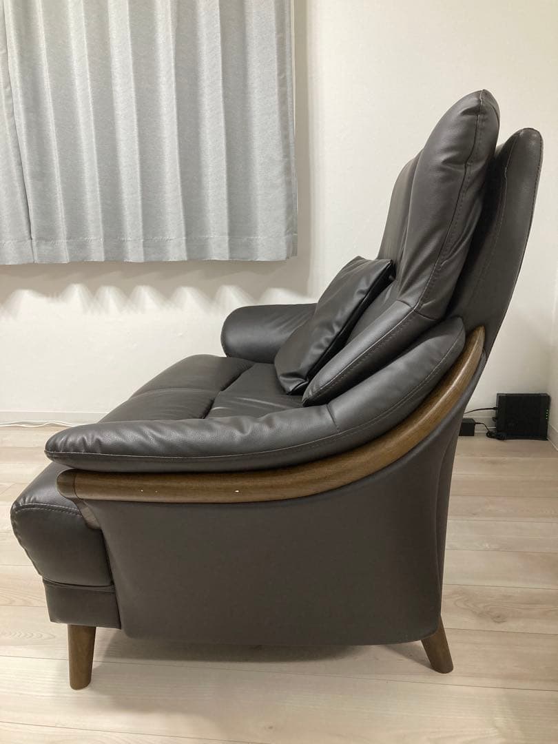 ニトリ 二人掛けソファ コウテイ 合成皮革 ダークブラウン 茶色 クッション付き