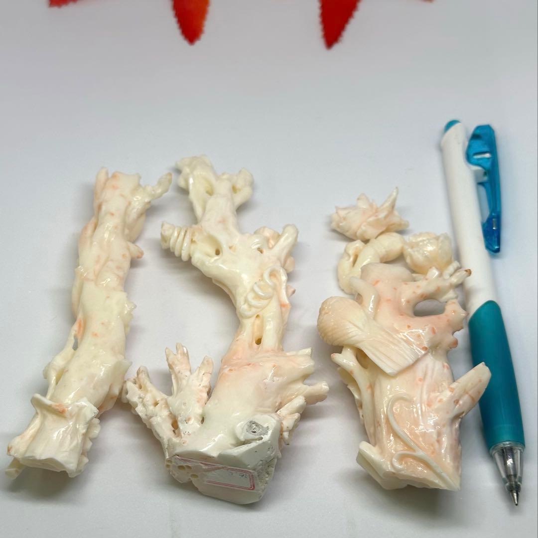 在庫処分　天然珊瑚彫刻壊れ　約215g