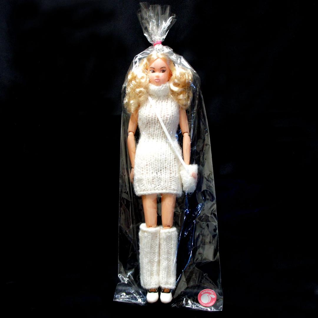 超激レア！【非売品／新品未使用】momoko 02HM 関係者への少数配布品