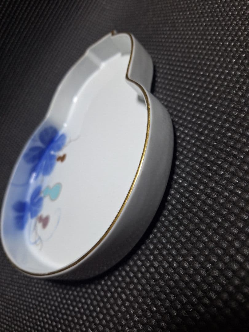 深川製磁　ひょうたん型の装飾皿