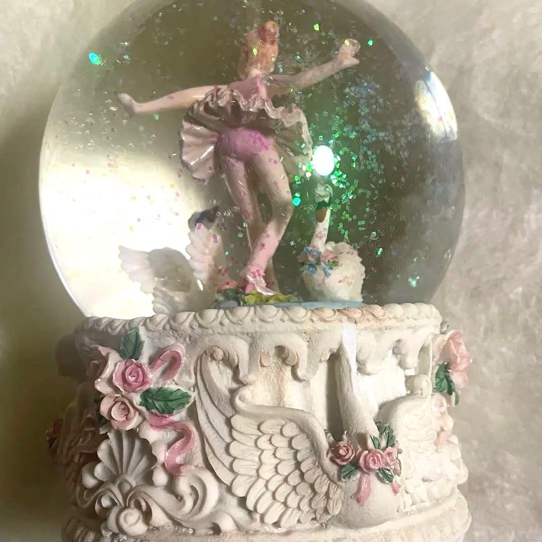 バレリーナオルゴール スノードーム　白鳥　天空の城　ラュピタ