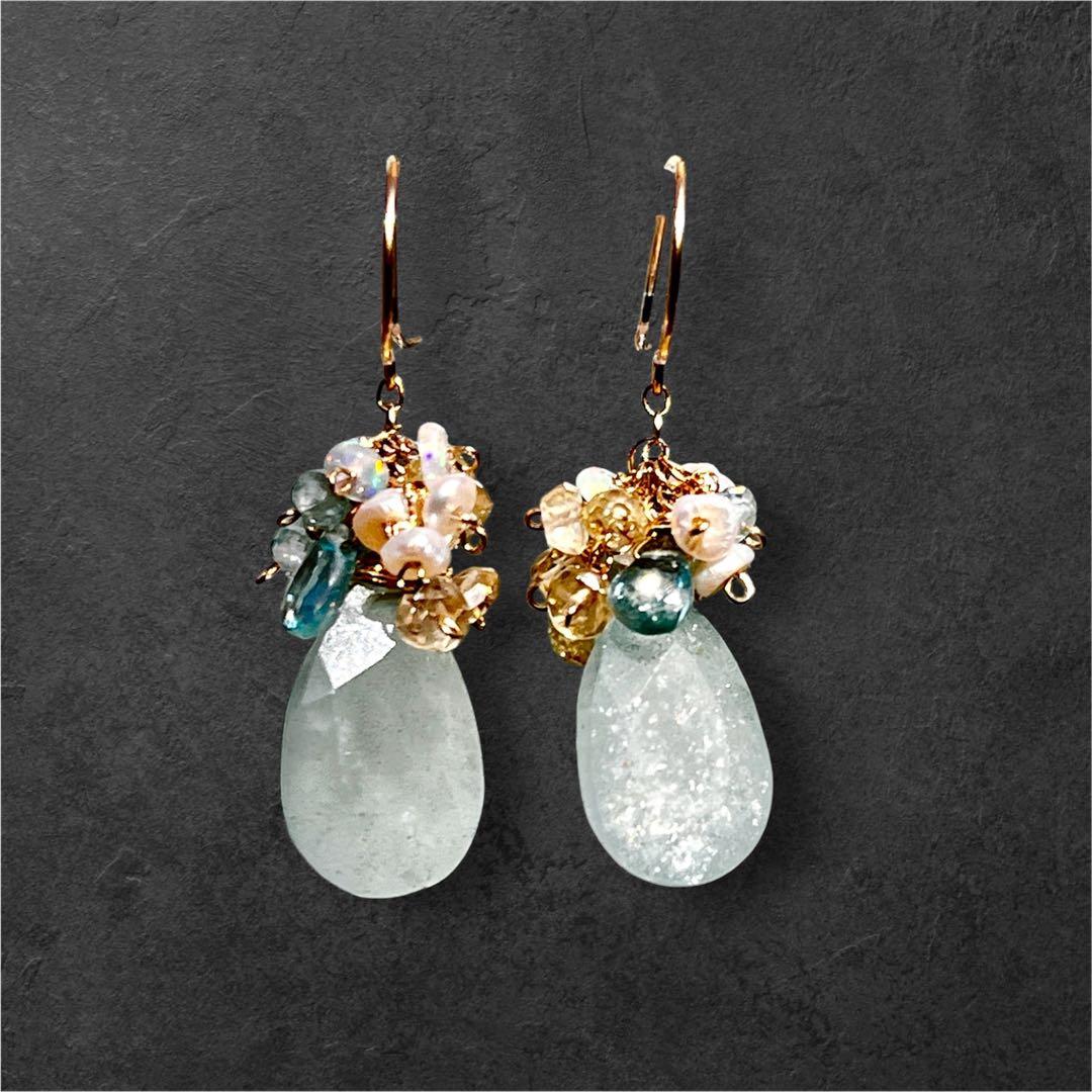 kayaです。シンデレラアクアマリンのモリモリピアス