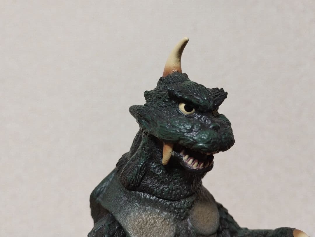 ゴメス ガラモン ペギラ 総天然色 プレミアムバンダイ 怪獣ソフビ