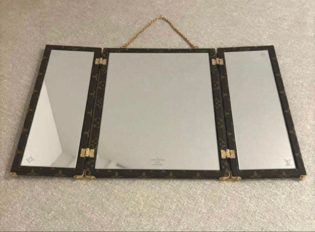 新品未使用　LOUIS VUITTON ルイヴィトン　三面鏡　インテリア　ミラー