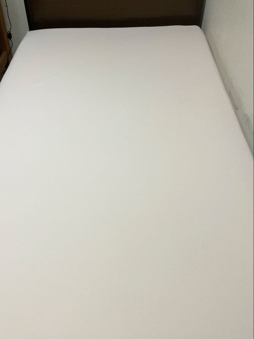 ★お値下げ★ ほぼ未使用　昭和西川 ベッドマットレス　moon 両面使用可能