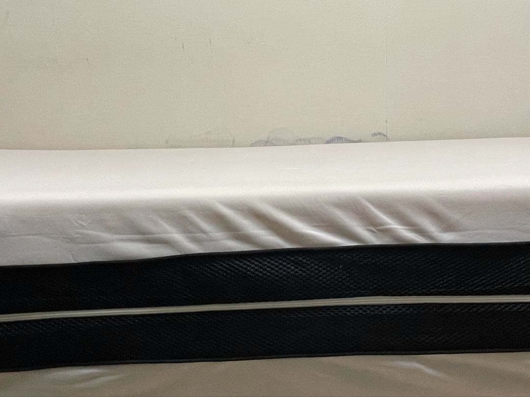 ★お値下げ★ ほぼ未使用　昭和西川 ベッドマットレス　moon 両面使用可能