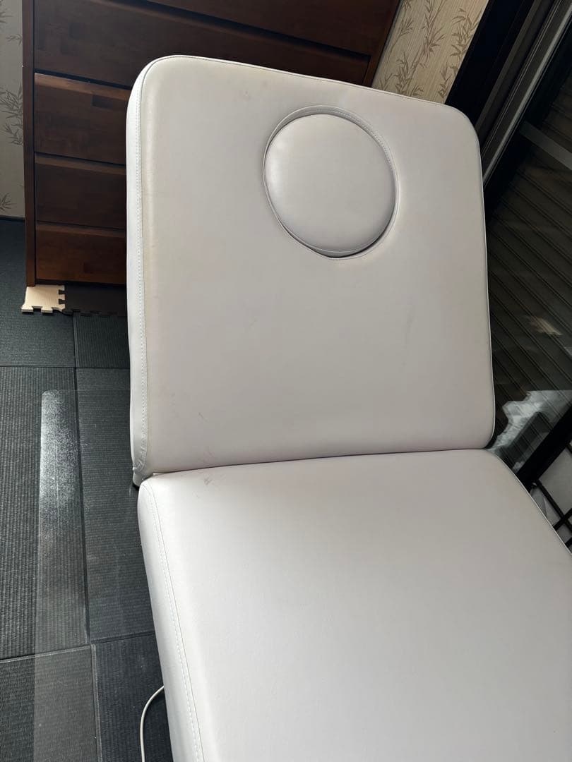 電動昇降付マッサージベッド ヘッドレスト付き