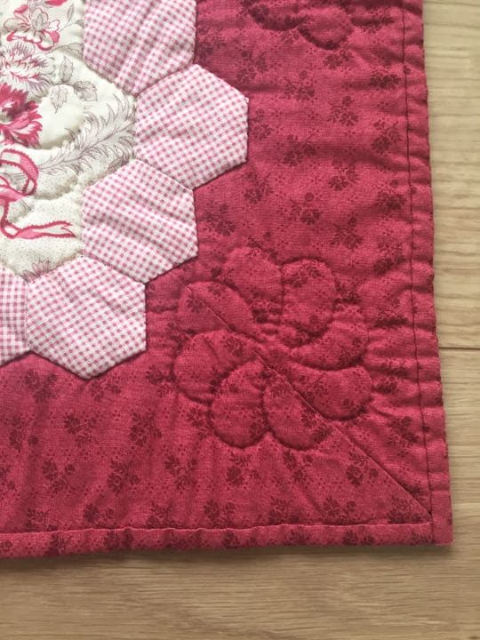 パッチワークキルト タペストリー サイズ約78×73cm