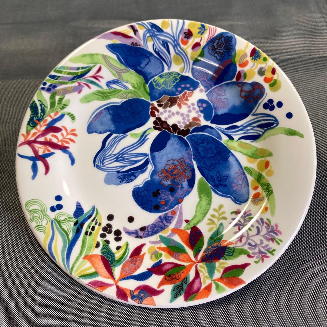 ジアン　パシフロール　エデン　プレート　デザート　カナッペ　パン　ケーキ　丸皿