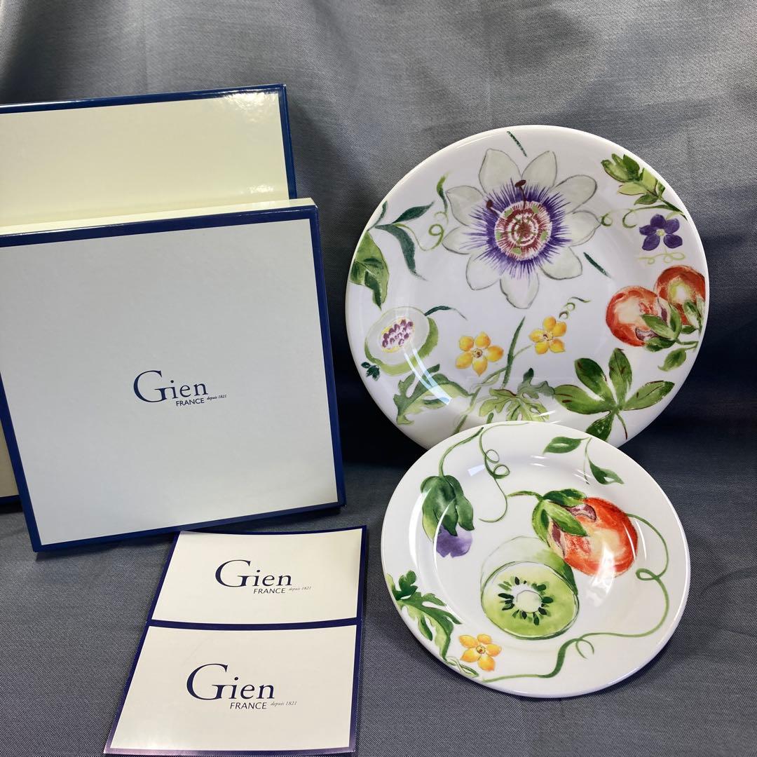 ジアン　パシフロール　エデン　プレート　デザート　カナッペ　パン　ケーキ　丸皿