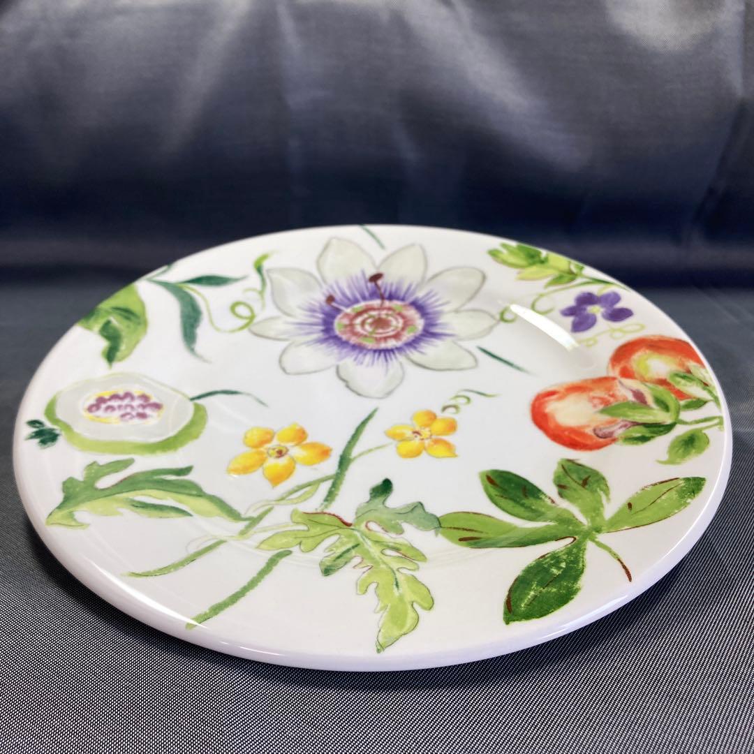 ジアン　パシフロール　エデン　プレート　デザート　カナッペ　パン　ケーキ　丸皿