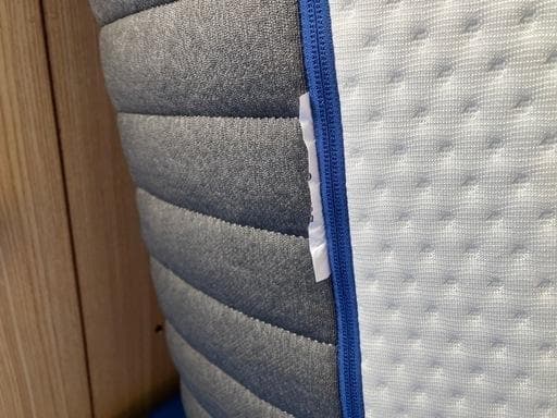 Emma エマ・プレミアムV2プラス マットレス セミダブル 超美品 ！