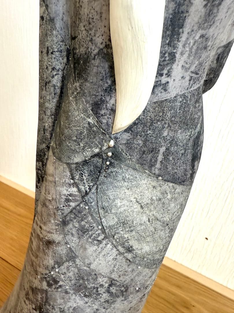 岩瀬なほみ　木彫布貼人形　秋露