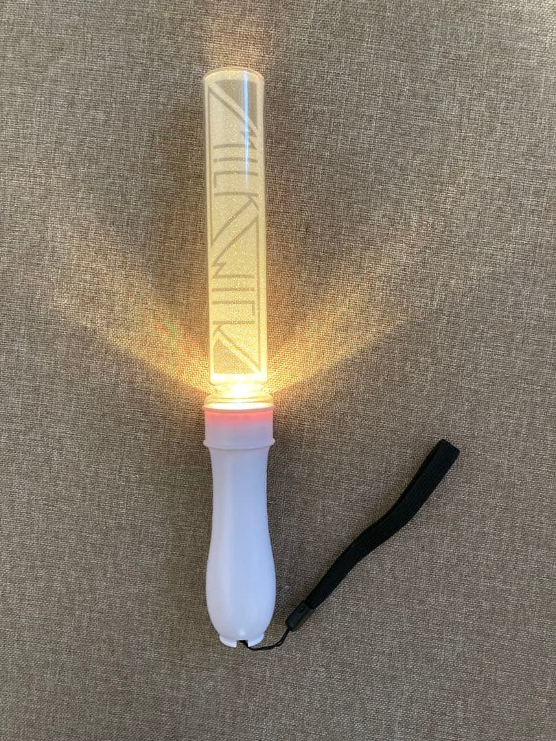 M!LK CIRCUS カラチェンペンライトver.3 - アイドル新 デザイン