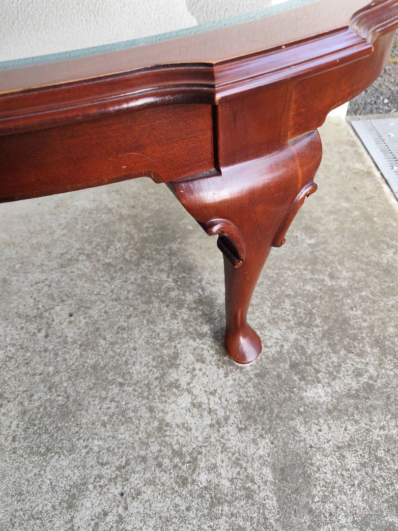 ​​【関東圏配送無料】定価十数万 イーセンアーレン ガラス猫脚テーブル