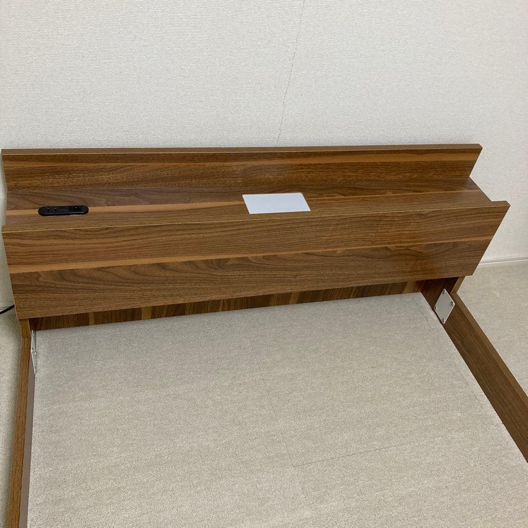 限定値下げ！シングルベッドフレーム 照明付き