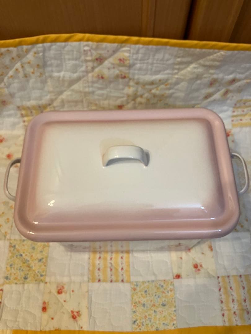 イマン　プリンセスローズ　ボックス缶　ホーロー