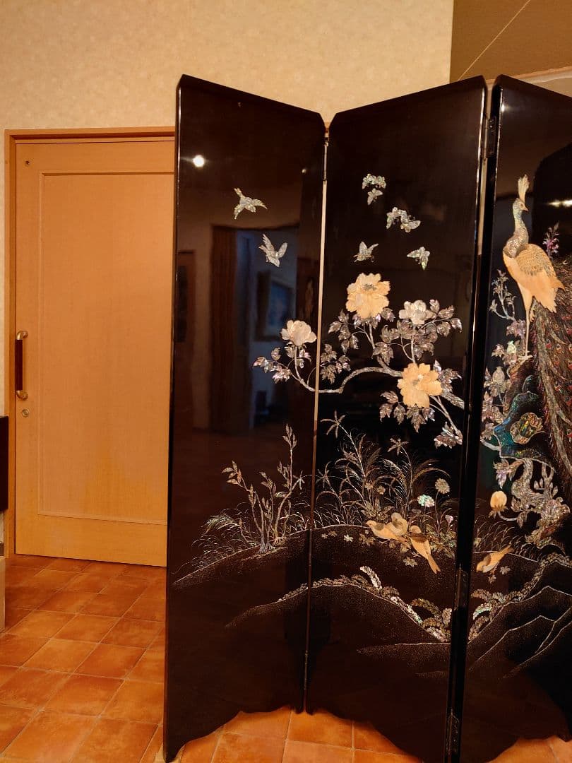 大型　孔雀の螺鈿　パーテーション　衝立て　屏風　 6つ折り