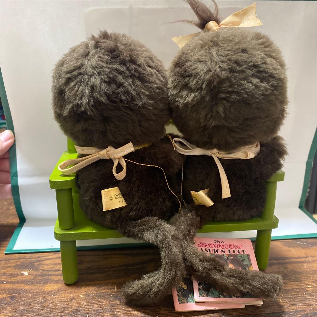 昭和レトロ【レア品】1974 ペア モンチッチ & ベンチ - メルカリ