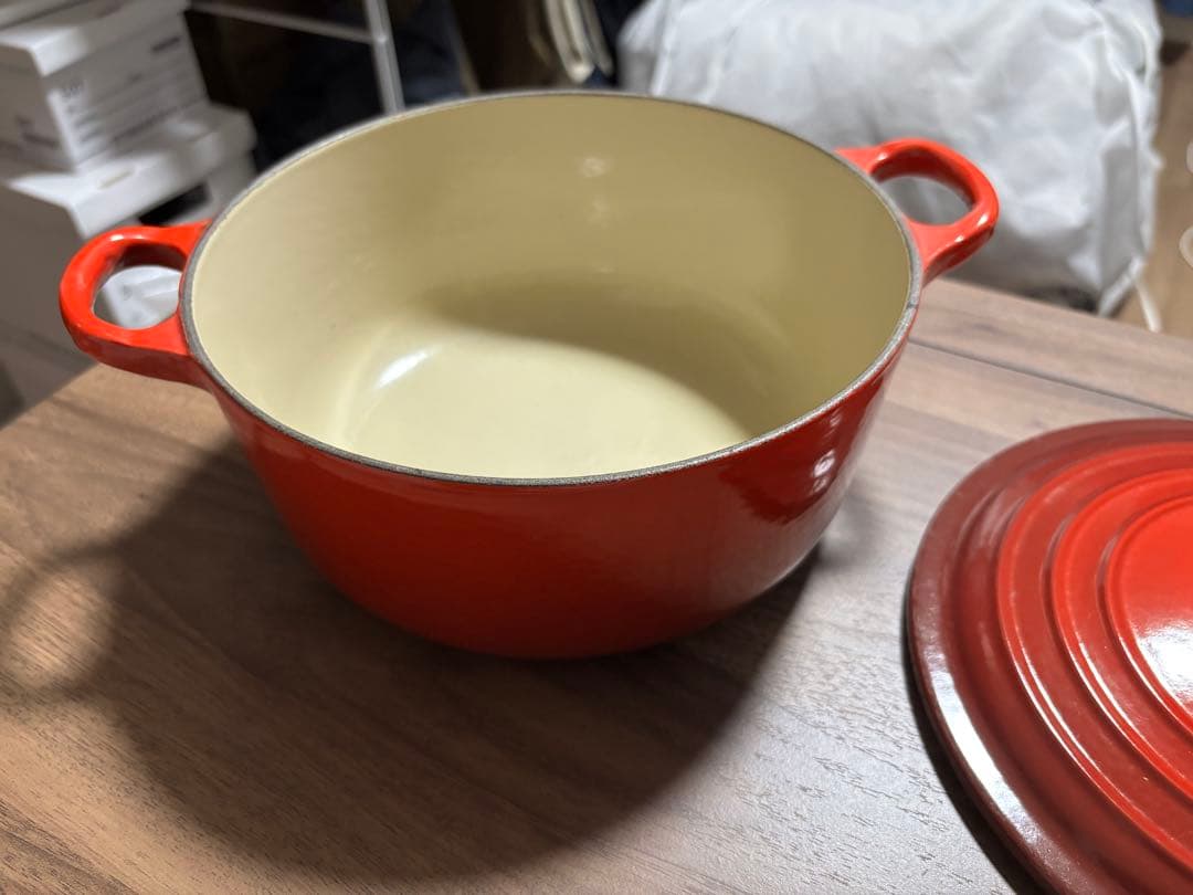 新品同様 ル・クレーゼ 鍋 20cm レッド